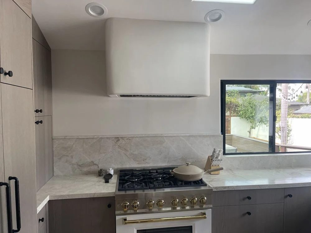 Carlsbad upscale residential neighborhood with premium homes, manicured landscaping, and coastal character.